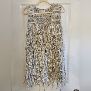 Cream/black Sweater vest